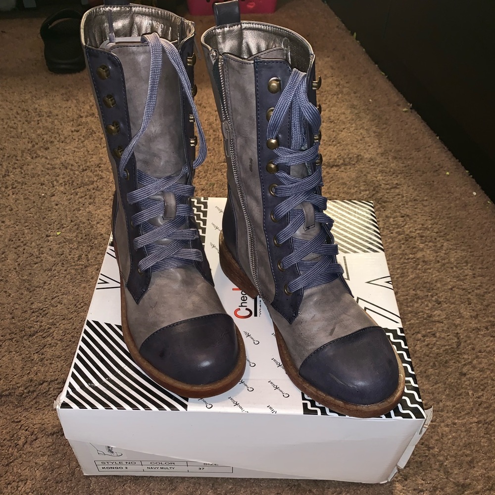 Women’s Calf Boots, Size 7.